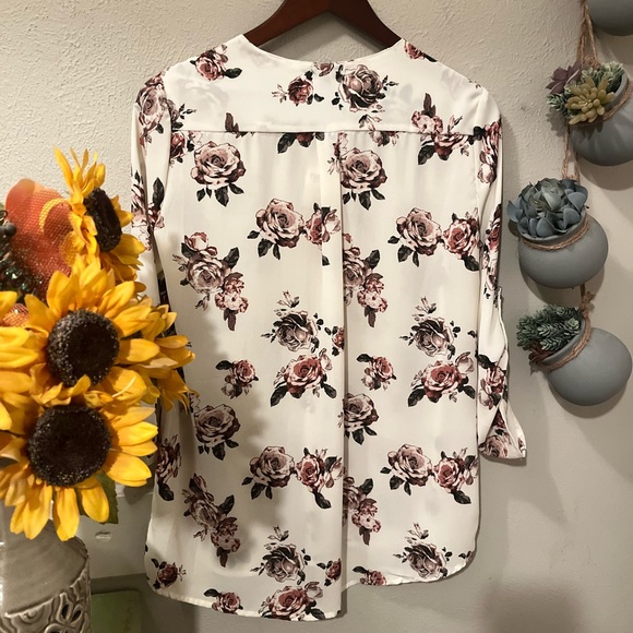 Rue21 Floral Blouse NWT - Picture 4 of 7